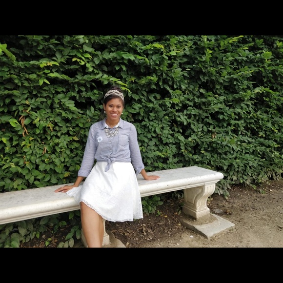 Meet Your Posher - Picture 2 of 3